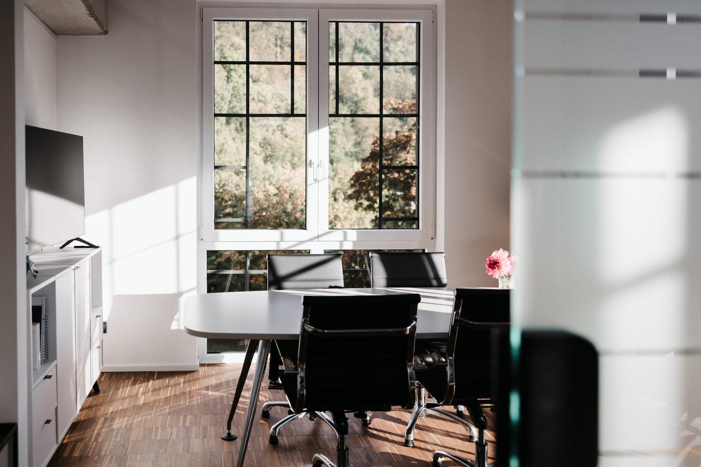 Besprechungsraum im Büro von AM Concepts